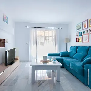 Luminoso Y Fresco Apartamento En 2ª Línea De Playa Fuengirola